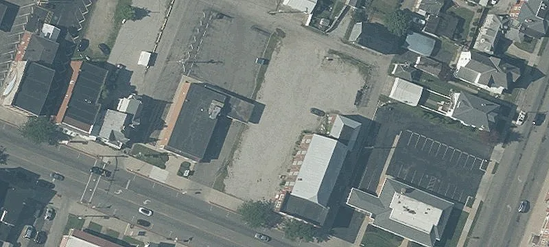 144 Main St