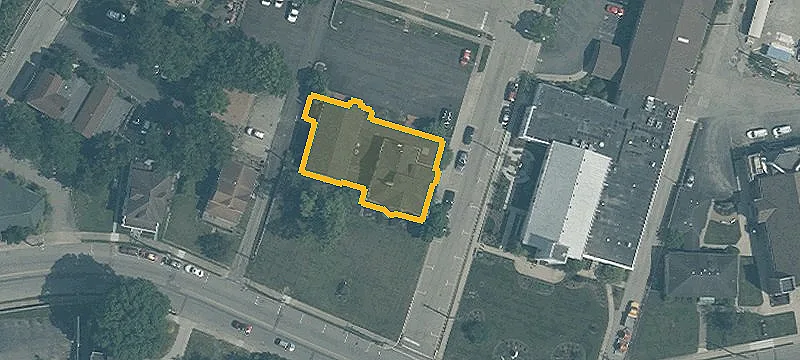 529 Main St