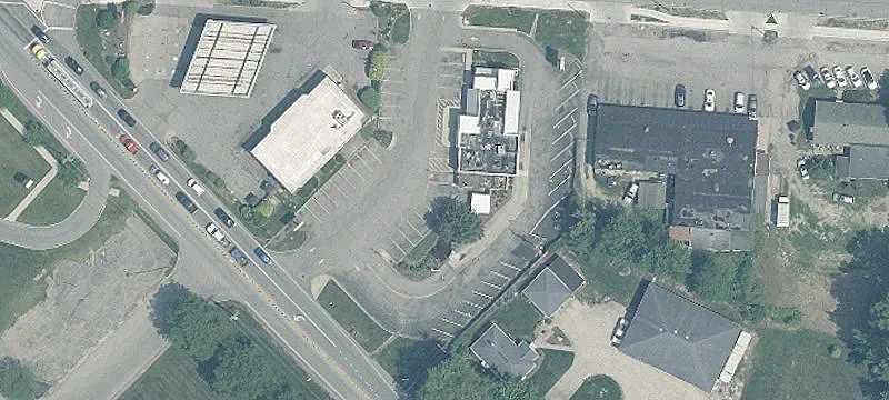 3275 Refugee Rd