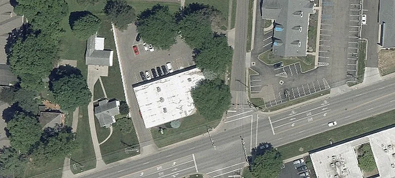 1494 Main St