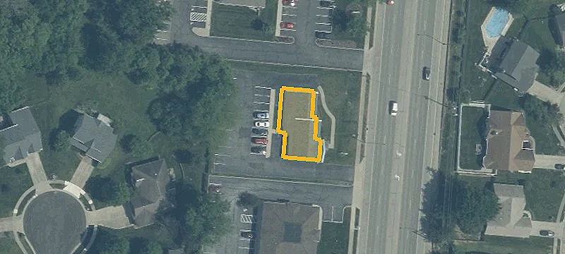 355 Main St
