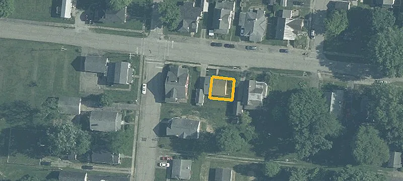 307 Plum St
