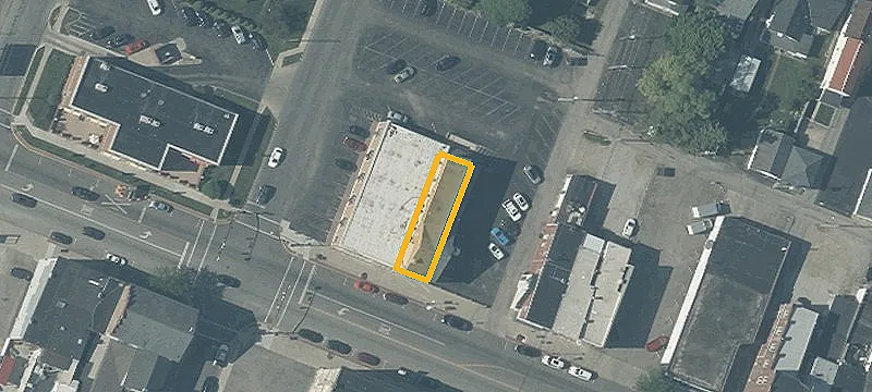 164 Main St