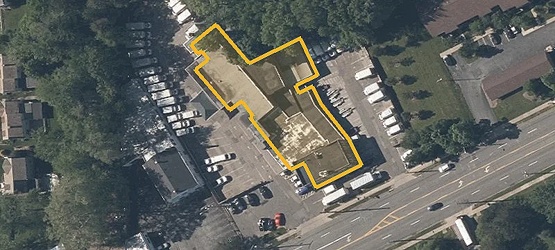 3211 Mayfield Rd