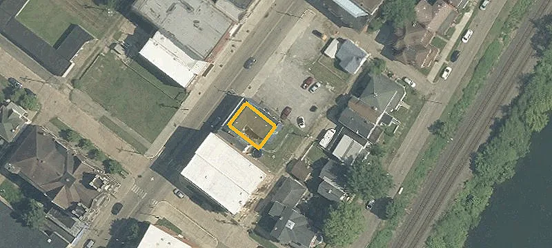 454 Main St