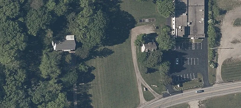 33901 Chardon Rd