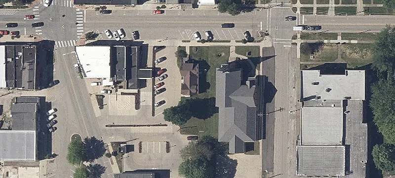 18 Main St