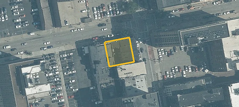 835 Main St