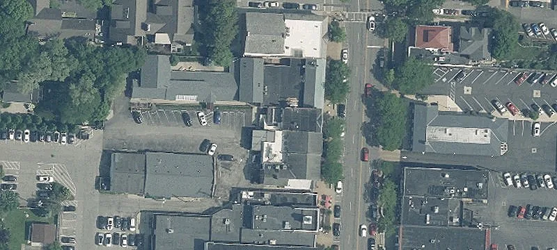 677 High St