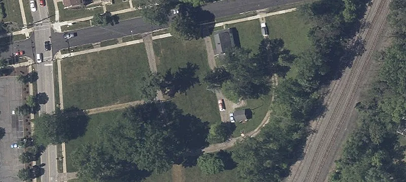 333 Henry St