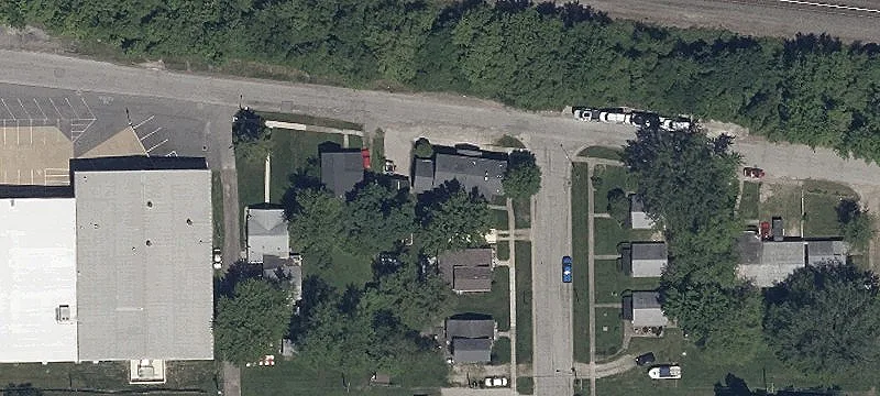 402 Lincoln Dr