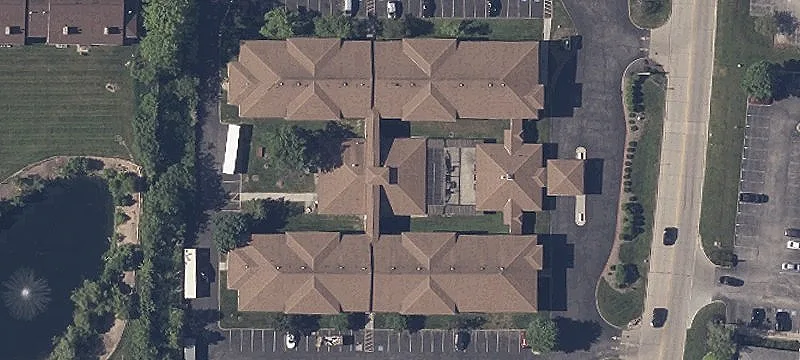 130 Montrose W Ave