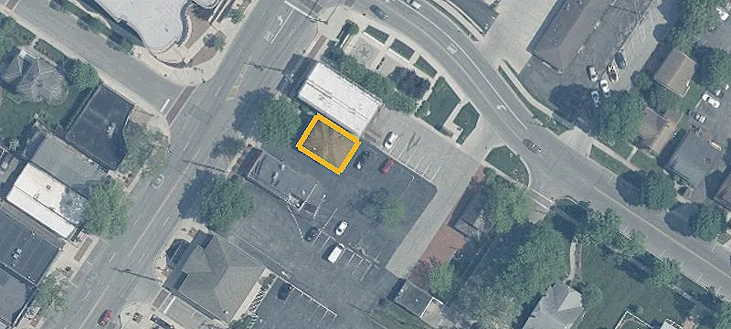 3980 Broadway