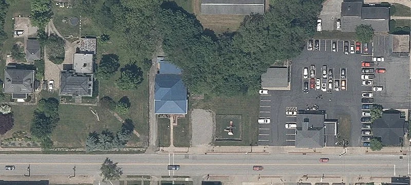 225 Lincoln Way