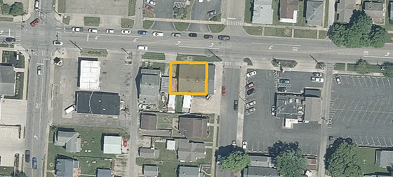 1002 Fair Ave