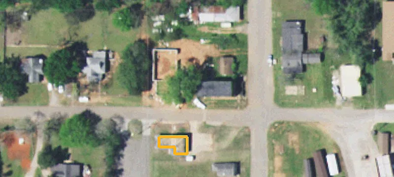 201 Main St