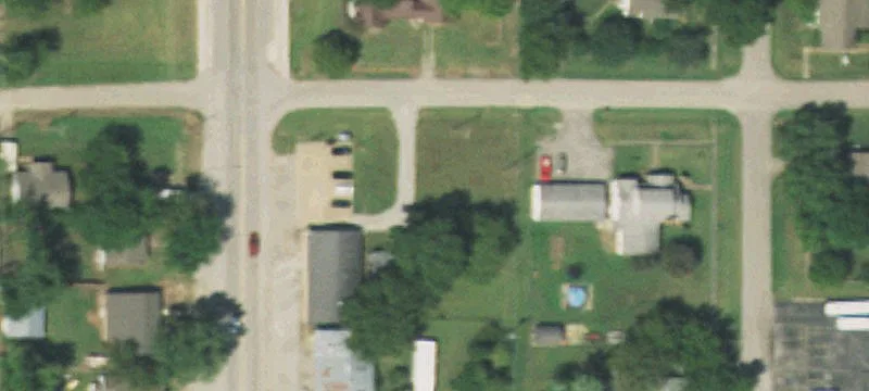 1419 Commercial Ave