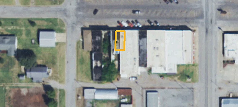 313 Main St