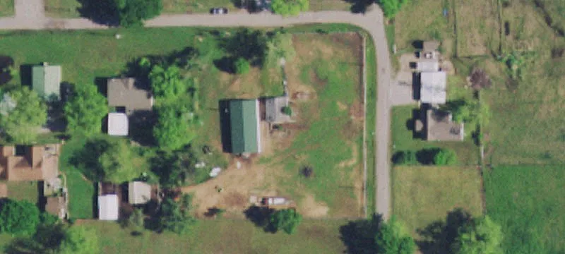 2121 Edgewood Cir