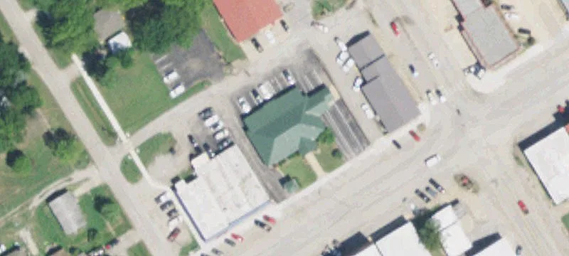 11 Commercial St