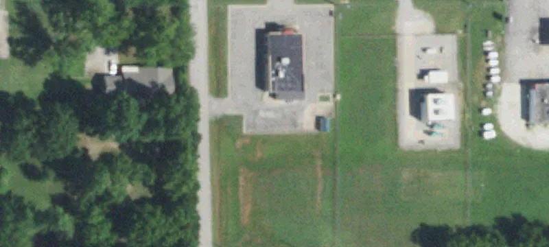 2339 Holly Rd
