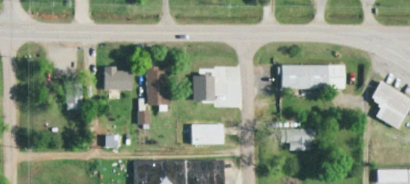 201 1st St