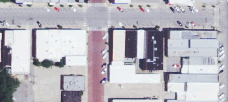 124 Broadway Ave
