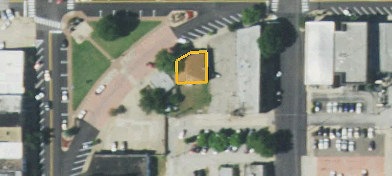 14 Broadway St