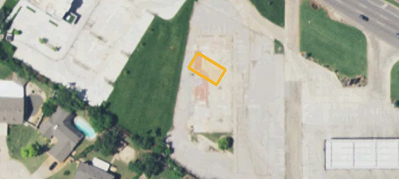Warr Acres, OK 73132