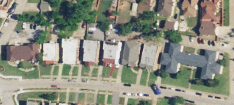 823 Ee Dr