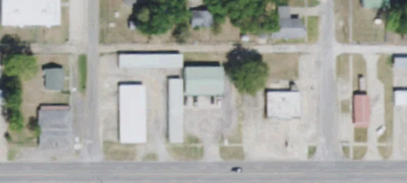 1106 Main St
