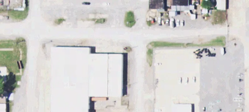 215 Simpson St