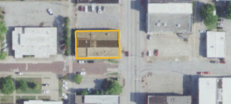 200 Main St
