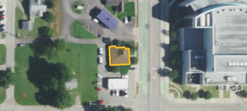 716 Main St