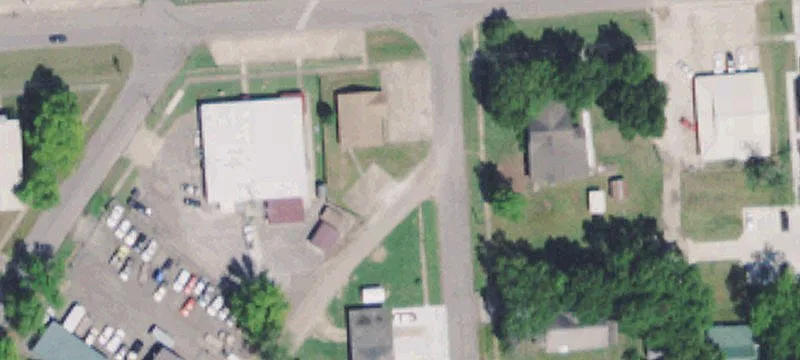 201 Oak St