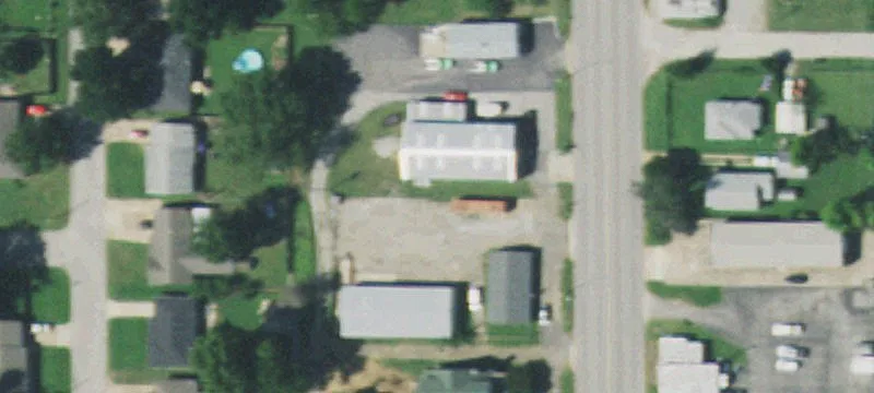 1422 Main St