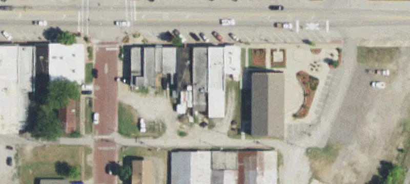 919 Main St