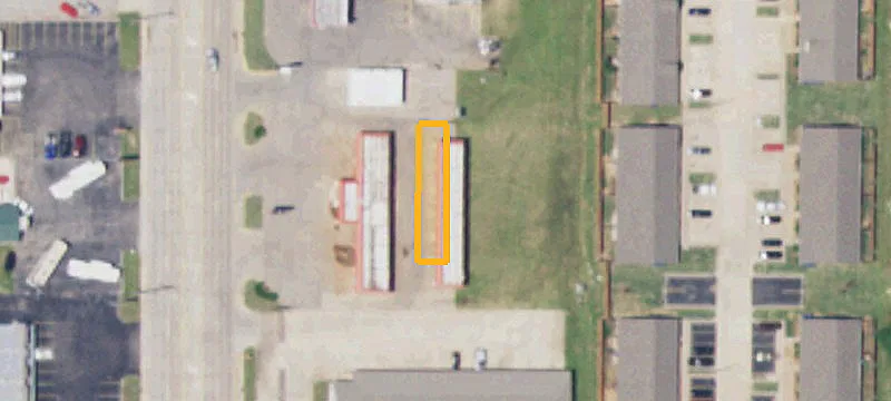 1142 Main St