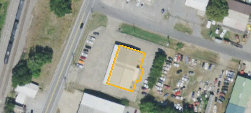 910 Main St