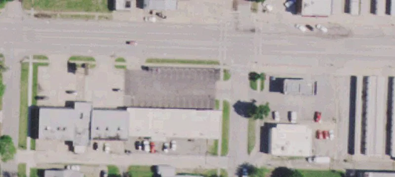 400 Grand Ave
