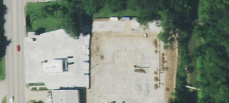927 Main St