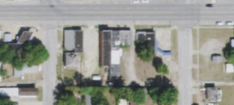 811 Main St
