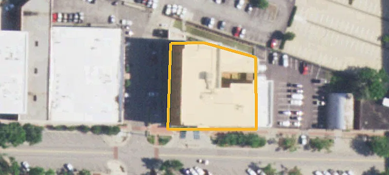101 Main St