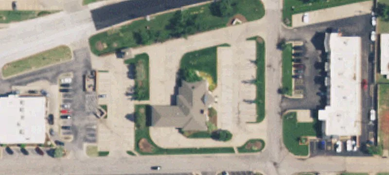 2800 Grand Blvd
