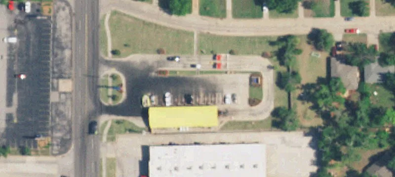 6922 May Ave