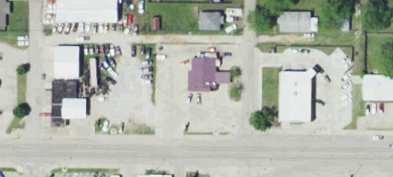 1009 Main St