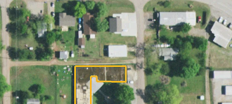 105 Steele Ave