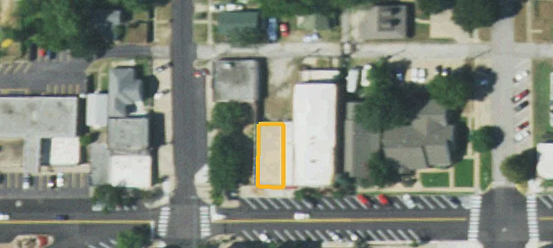 105 Broadway St