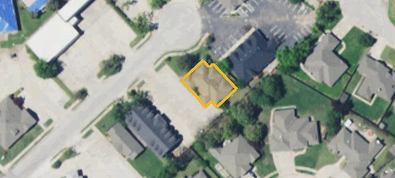 2408 Palmer Cir