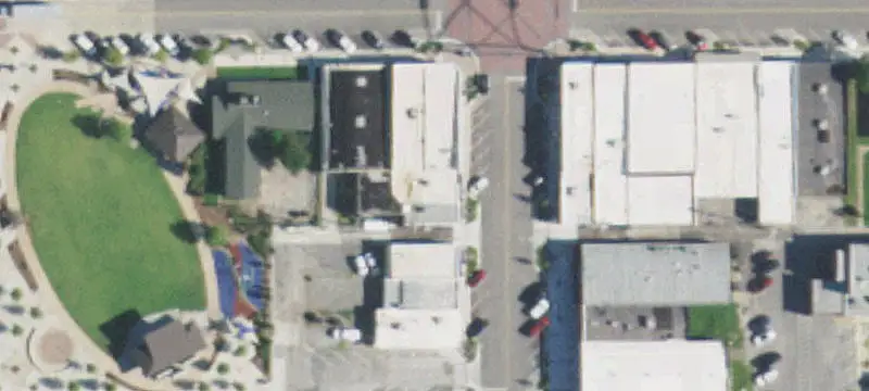 16 Armstrong St